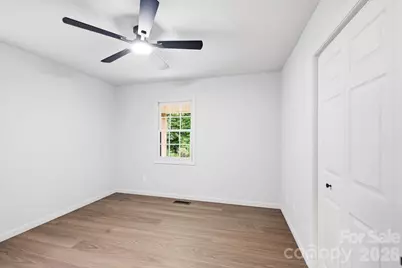 1079 Dupont Road, Hendersonville, NC 28739 - Photo 21