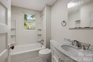 295 E Chestnut St, Asheville, NC 28801 - Photo 13