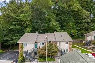 341 Britton Creek Dr, Hendersonville, NC 28791 - Photo 39
