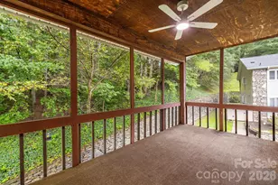 341 Britton Creek Dr, Hendersonville, NC 28791 - Photo 23