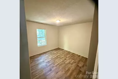 317 N Boyce Street, Gastonia, NC 28052 - Photo 5