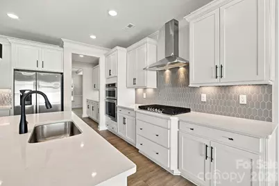 2020 Embassy Court, Charlotte, NC 28213 - Photo 13