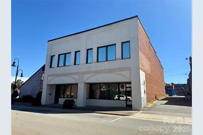 109 N Main Avenue, Newton, NC 28658 - Photo 3