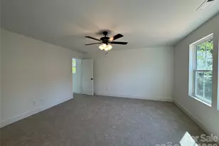 1000 Dale Ave, Charlotte, NC 28216 - Photo 7