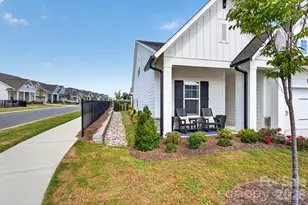 1018 Lowland Wy, Waxhaw, NC 28173 - Photo 3