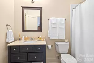 2250 Colony Rd, Charlotte, NC 28209 - Photo 23
