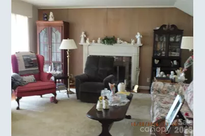 1104 Crestfield Drive, Lancaster, SC 29720 - Photo 5