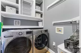 2908 Ed Reid St, Charlotte, NC 28216 - Photo 13