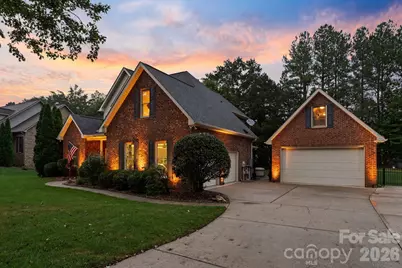 2908 Ed Reid Street, Charlotte, NC 28216 - Photo 1