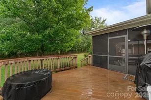 2908 Ed Reid St, Charlotte, NC 28216 - Photo 41