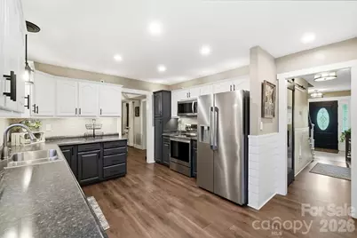 8866 Oldenburg Drive, Mount Pleasant, NC 28124 - Photo 11