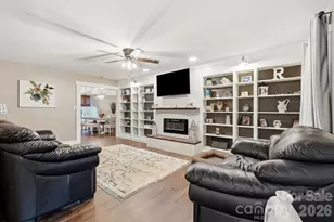 8866 Oldenburg Dr, Mount Pleasant, NC 28124 - Photo 5