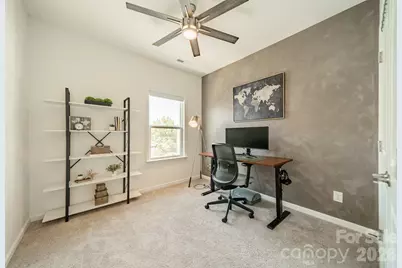 4040 Hidden Oaks Drive, Charlotte, NC 28205 - Photo 23