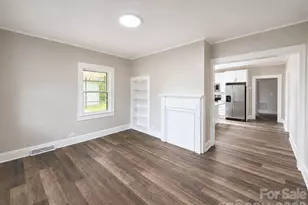 113 Mountain View St, Morganton, NC 28655 - Photo 5