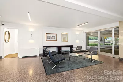 1300 Queens Road #219, Charlotte, NC 28207 - Photo 3