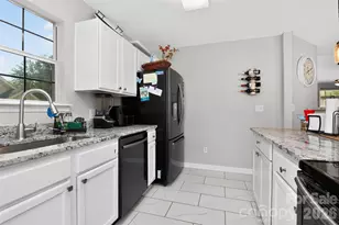 5906 Country Walk Dr, Charlotte, NC 28212 - Photo 15