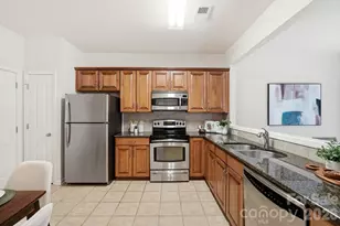 9247 Mcalwaine Preserve Ave, Charlotte, NC 28277 - Photo 13