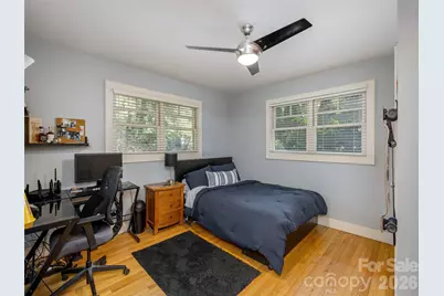275 S Rugby Road, Hendersonville, NC 28791 - Photo 25