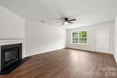 2824 Easton Knoll Drive, Dallas, NC 28034 - Photo 5