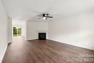 2824 Easton Knl Dr, Dallas, NC 28034 - Photo 3