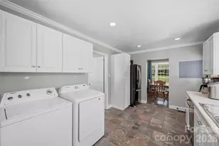 222 Wiley Ave, York, SC 29745 - Photo 13