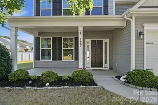 127 Lantern Acres Dr, Mooresville, NC 28115 - Photo 3
