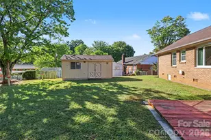 7331 Briardale Dr, Charlotte, NC 28212 - Photo 25