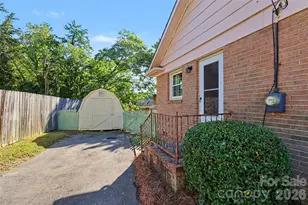 7331 Briardale Dr, Charlotte, NC 28212 - Photo 33