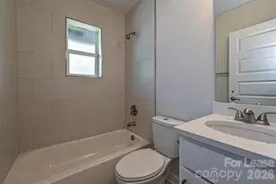 215 S Gardner Ave, Charlotte, NC 28208 - Photo 7