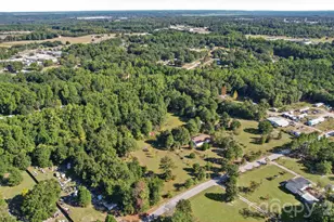 351 Twin Brook Ln, Pageland, SC 29728 - Photo 1