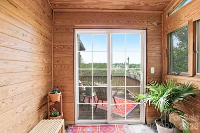 60 Roberts Street, Asheville, NC 28801 - Photo 11
