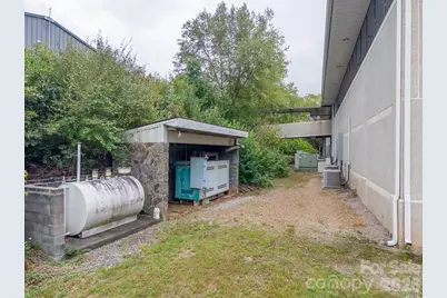 301 Np and L Loop, Franklin, NC 28734 - Photo 45