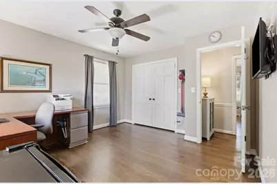 8317 Fallsdale Drive, Charlotte, NC 28214 - Photo 25