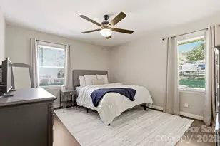 8317 Fallsdale Dr, Charlotte, NC 28214 - Photo 21