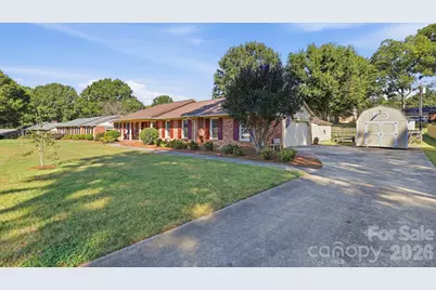 8317 Fallsdale Drive, Charlotte, NC 28214 - Photo 5