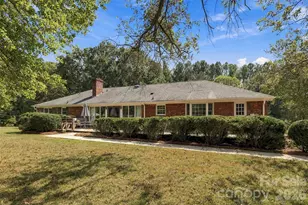 2022 Crowders Creek Rd, Gastonia, NC 28052 - Photo 39