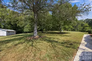 2022 Crowders Creek Rd, Gastonia, NC 28052 - Photo 37