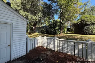 8526 Castle Pine Ct, Charlotte, NC 28226 - Photo 19
