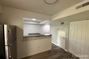 8526 Castle Pine Ct, Charlotte, NC 28226 - Photo 3