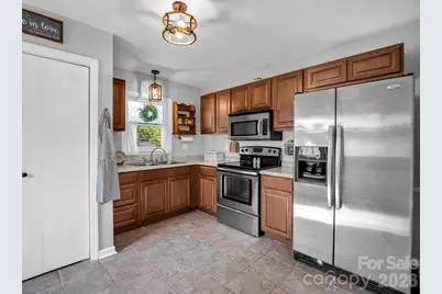 123 Strawberry Drive, Inman, SC 29349 - Photo 13