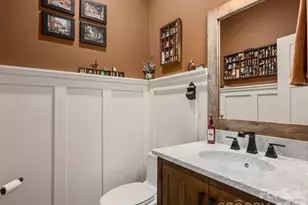 95 Merrills Chase Rd, Asheville, NC 28803 - Photo 21