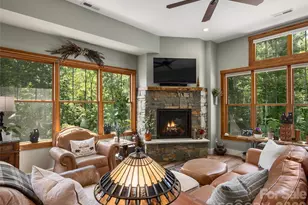 95 Merrills Chase Rd, Asheville, NC 28803 - Photo 7