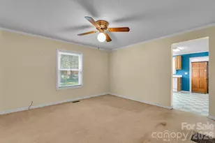 1704 Carolina Country Club Rd, Spartanburg, SC 29306 - Photo 7