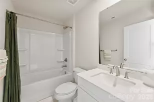 9722 Munsing Dr, Charlotte, NC 28269 - Photo 33
