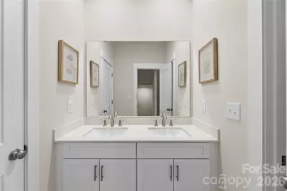 9722 Munsing Drive, Charlotte, NC 28269 - Photo 21