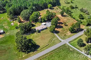 8121 Old Davis Rd, Norwood, NC 28128 - Photo 5