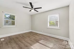 447 E Woodlawn Rd, Charlotte, NC 28209 - Photo 11