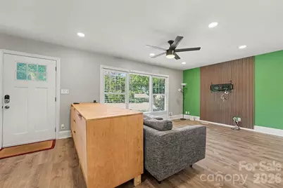 447 E Woodlawn Road, Charlotte, NC 28209 - Photo 3