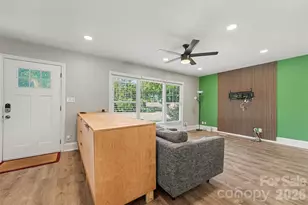 447 E Woodlawn Rd, Charlotte, NC 28209 - Photo 3