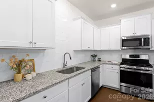 2753 Aubrey St, Monroe, NC 28110 - Photo 13